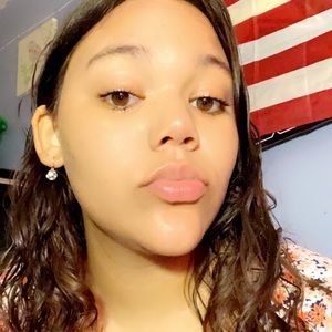 Meet your Posher, Kia